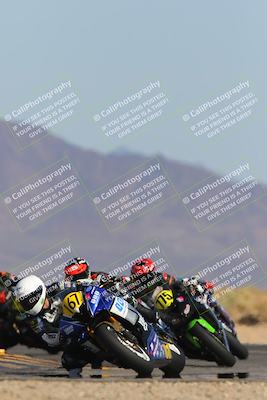 media/Mar-22-2025-CVMA (Sat) [[462c0ffedb]]/Race 13-Amateur Supersport Middleweight/